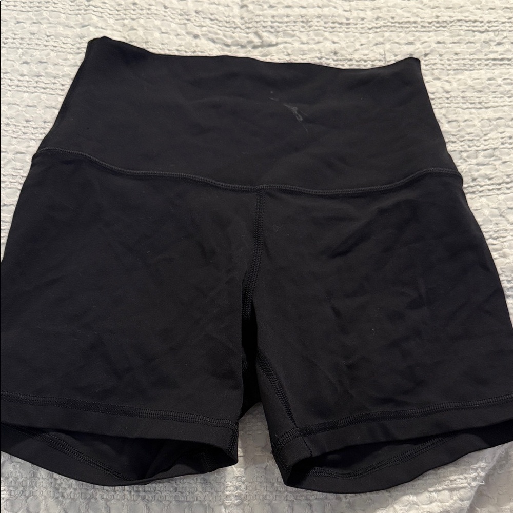 lululemon athletica High-Rise Black Performance Shorts
